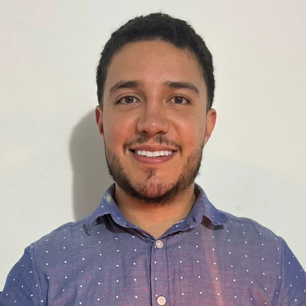 Encontrรฉ la verdadera cultura colaborativa, conexiones de valor donde aprendes de los otros, te apoyan y podes ofrecer lo mismo de manera exponencial. Aquรญ crecemos todos.