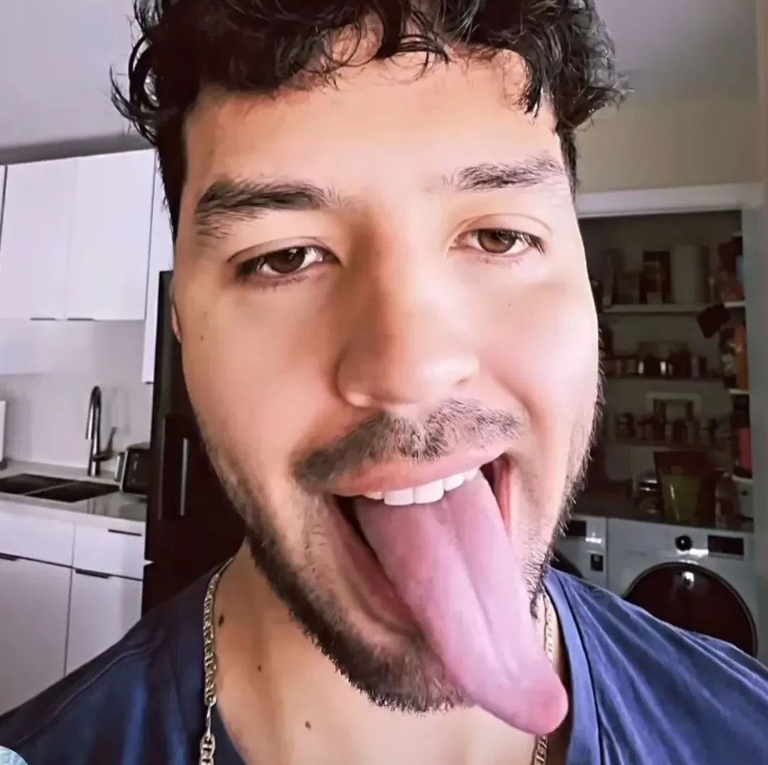 Long Tongue | Nas.io Communities