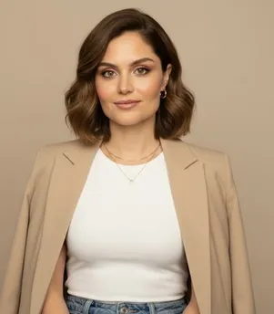 Mariana Estrella profile