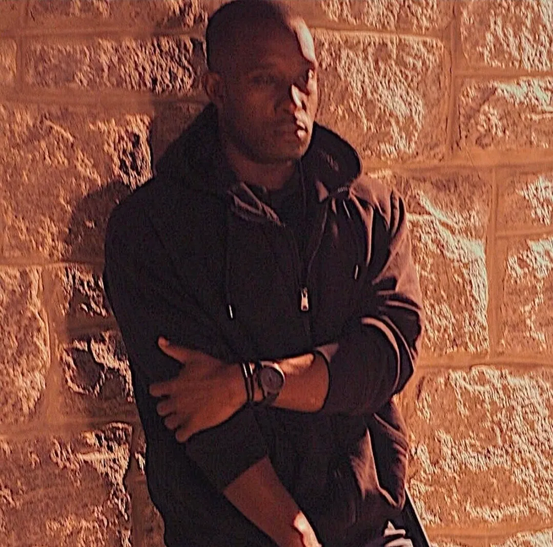 Focusing Forward With Aaron J. profile